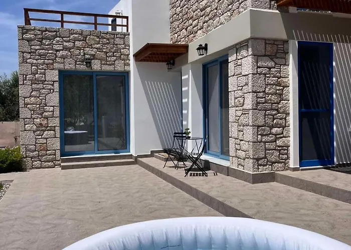 Anasa Rustic Villa